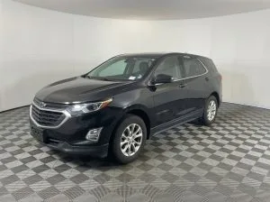 2018 Chevrolet Equinox LT — thumbnail 3