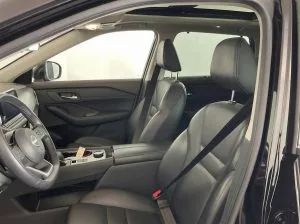 2022 Nissan Rogue SV — thumbnail 10