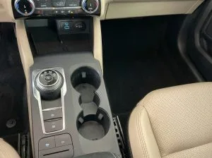 2022 Ford Escape Plug-In Hybrid SEL — thumbnail 13