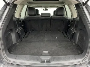 2017 Nissan Pathfinder SL — thumbnail 16