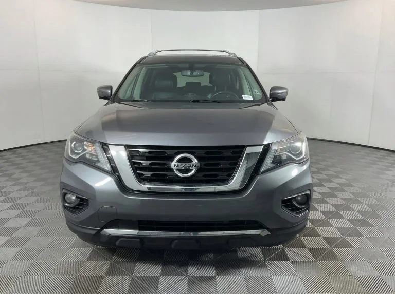 2017 Nissan Pathfinder SL