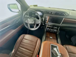 2023 GMC Yukon Denali Ultimate — thumbnail 16