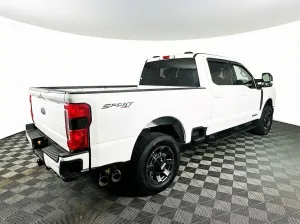 2024 Ford F-250 Super Duty Platinum — thumbnail 5