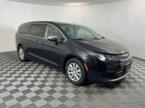 2018 Chrysler Pacifica L — thumbnail 8