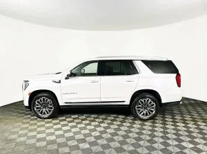 2023 GMC Yukon Denali Ultimate — thumbnail 11