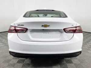 2024 Chevrolet Malibu LT — thumbnail 2