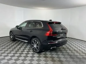 2021 Volvo XC60 T6 Inscription — thumbnail 8
