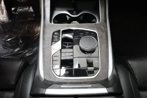 2024 BMW X7 — thumbnail 14