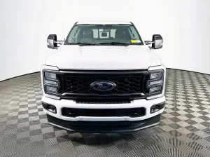 2024 Ford F-250 Super Duty Platinum — thumbnail 1