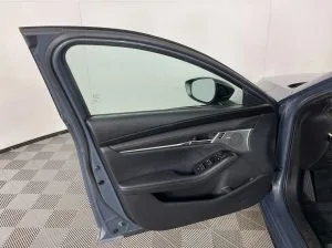 2022 Mazda Mazda3 2.5 Turbo — thumbnail 8