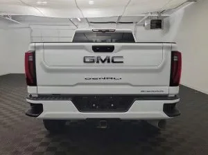 2024 GMC Sierra 3500HD Denali Ultimate — thumbnail 2