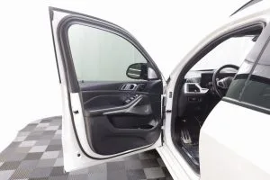 2024 BMW X7 — thumbnail 10